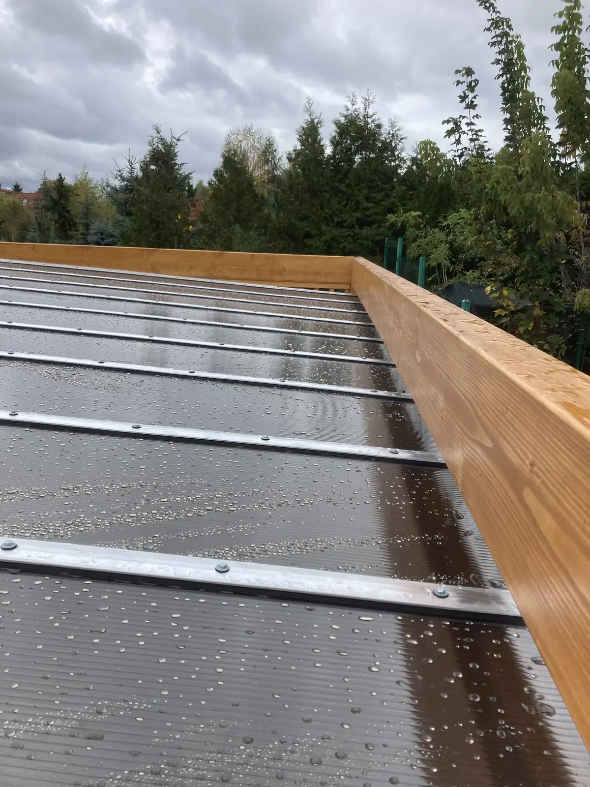 Pergola ogrodowa LED Pergole