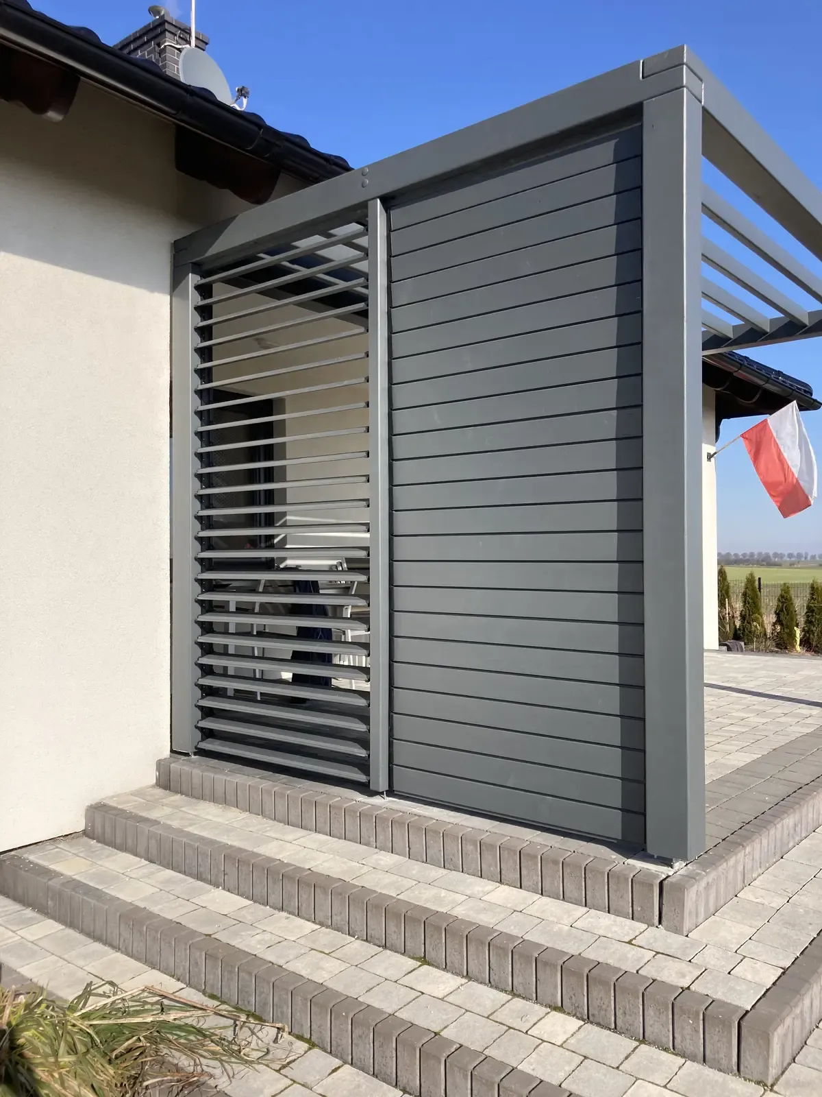 Pergola tarasowa z systemem Pergole