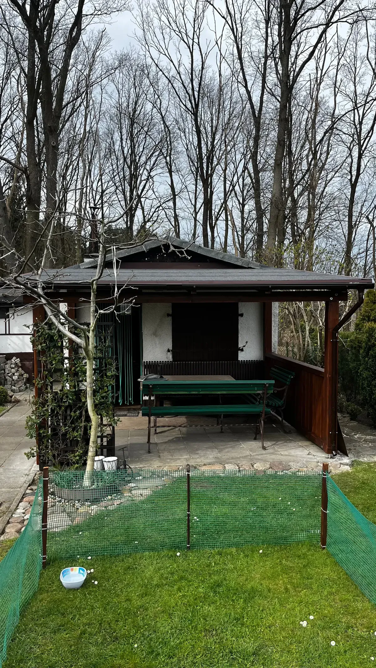 Zadaszenie tarasu domku działkowego Zadaszenia tarasu