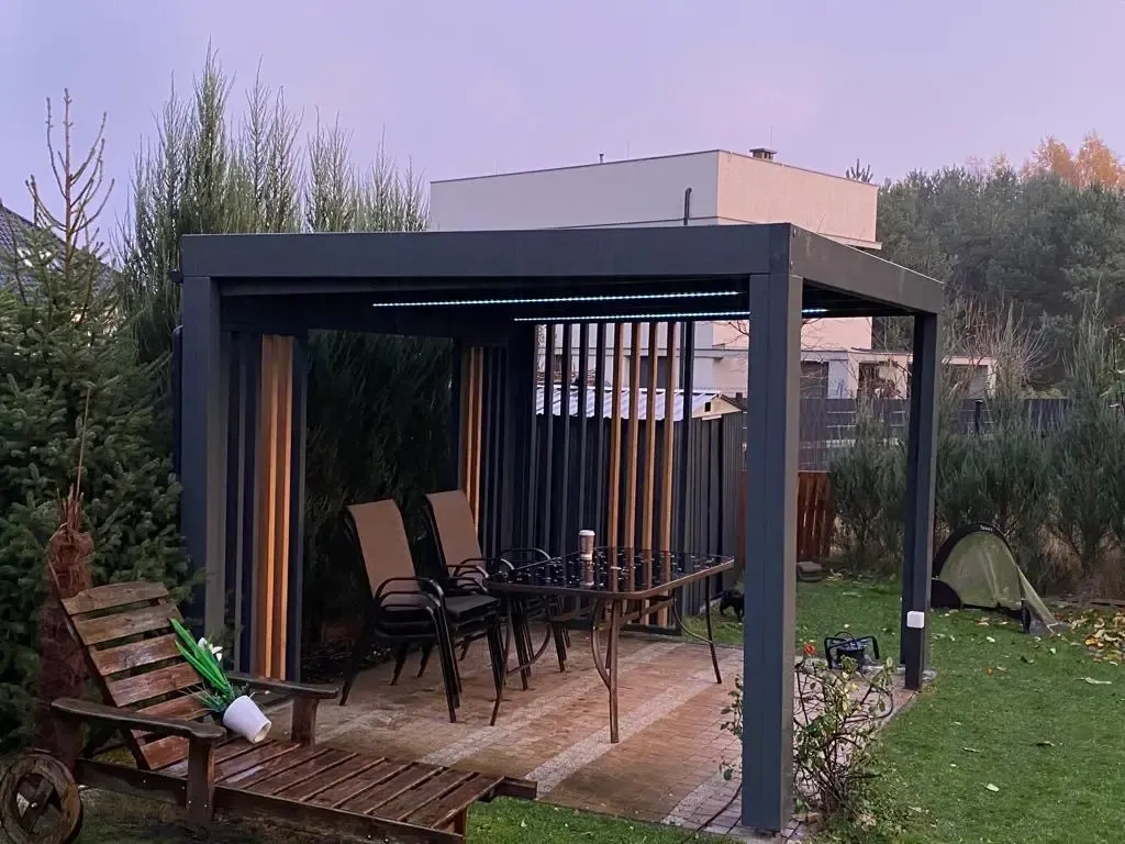 Pergola ogrodowa LED Pergole