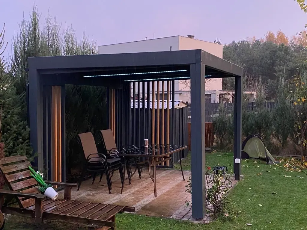 Pergola ogrodowa LED Pergole