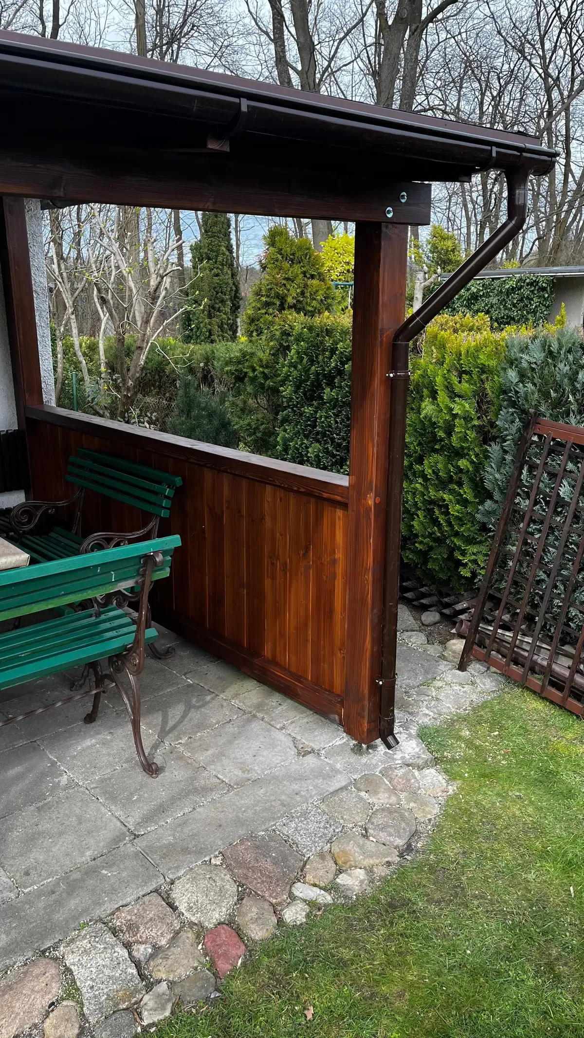 Zadaszenie tarasu domku działkowego Zadaszenia tarasu