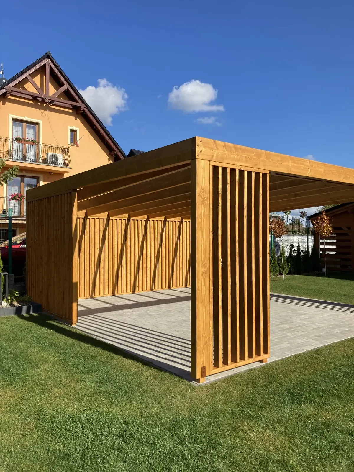 Pergola ogrodowa LED Pergole